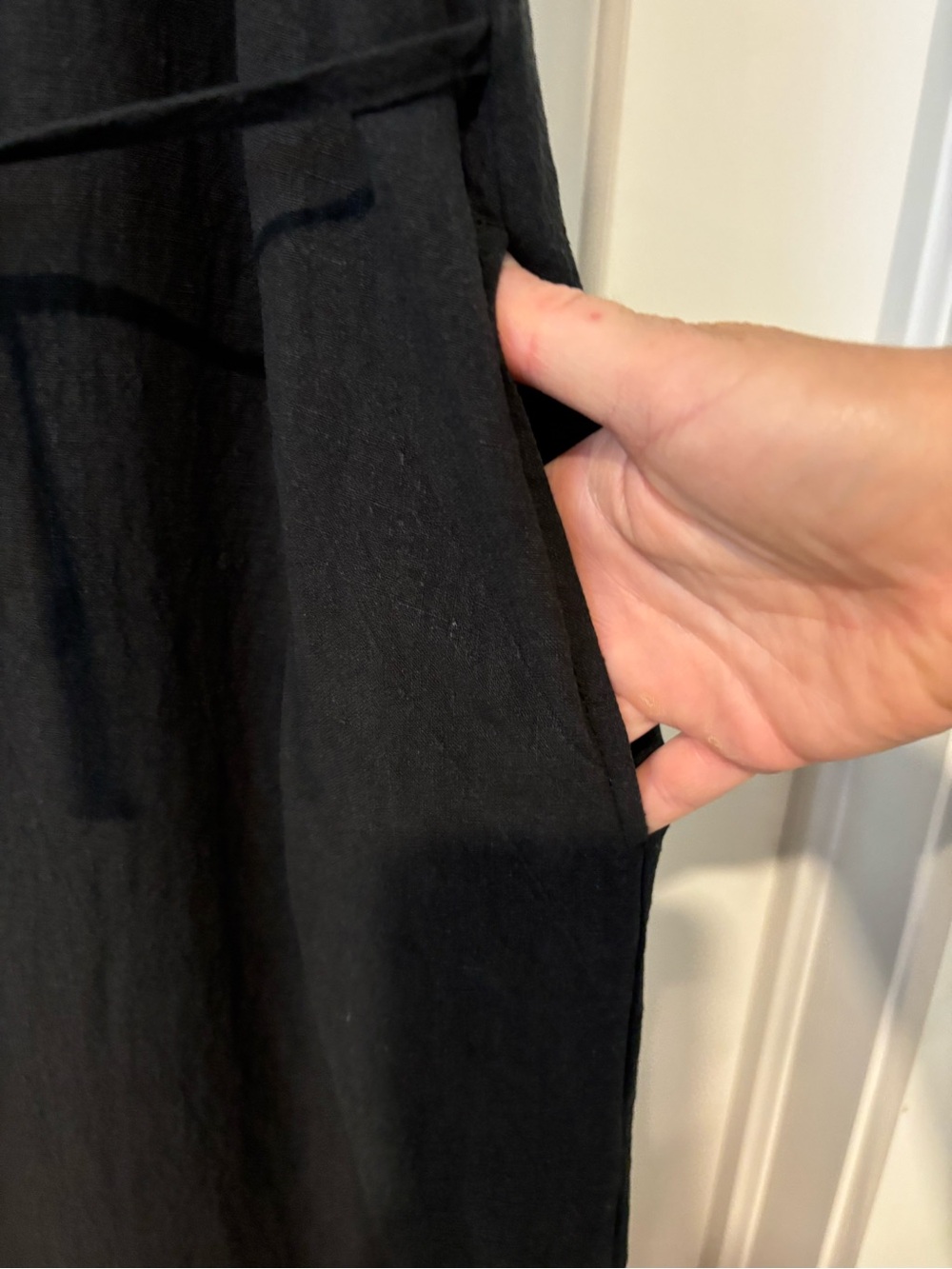 Harly Jae Etoile Dress Black Button-Front Midi Dress with Ruffled Collar - Picture 15 of 15